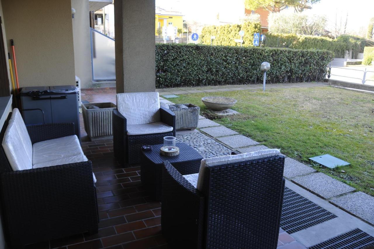 Il Giardino Di Anastasia Desenzano del Garda Bagian luar foto